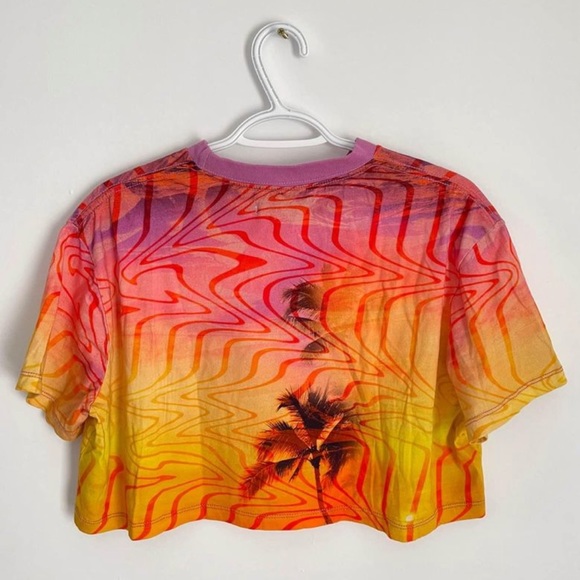 Urban Outfitters Palm Trees Cropped Top - Picture 2 of 2